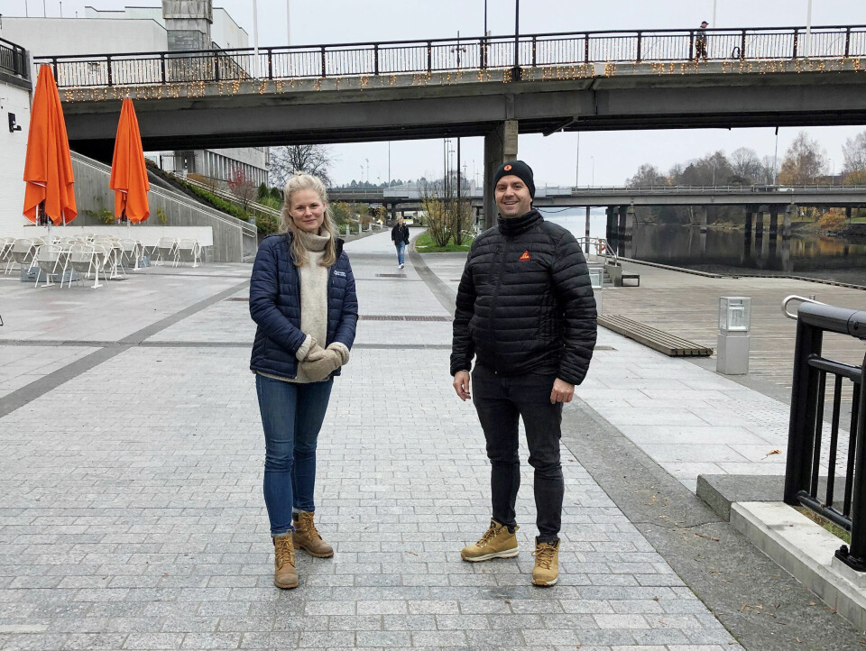 Magne Mørch og Sandra Larsen. Klikk for større versjon