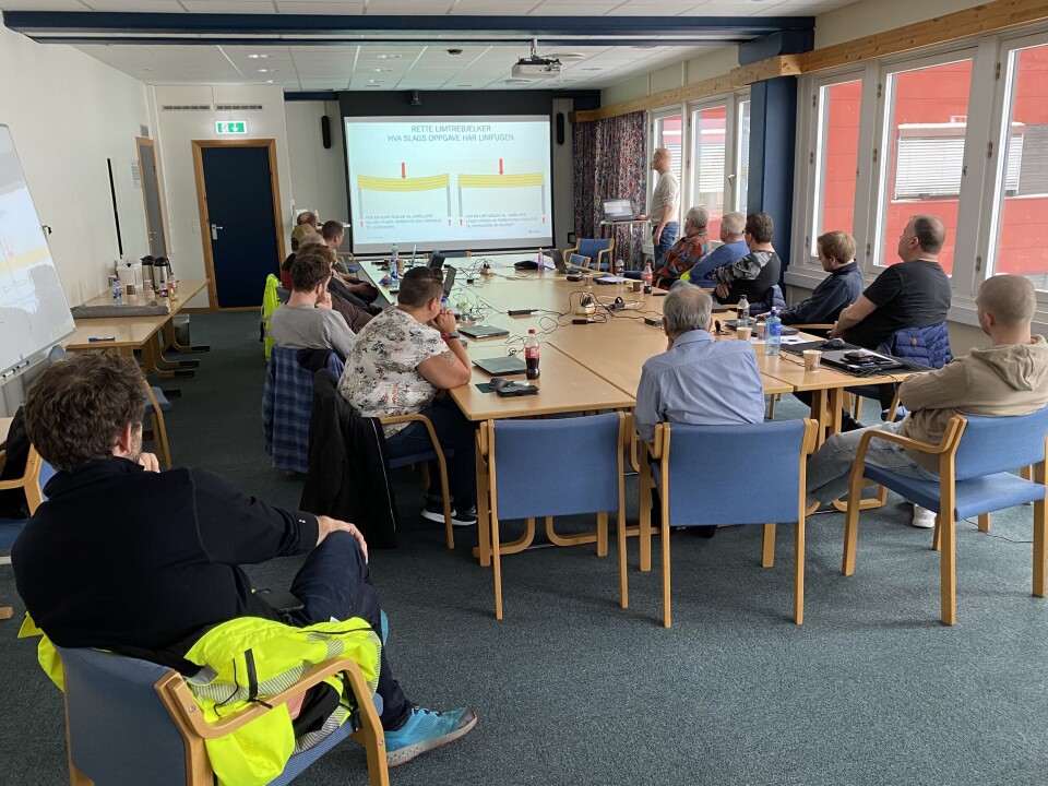 I fjor kjørte Fagskolen Innlandet to fagmoduler for Moelven Limtre. Halvparten av forelesningene ble håndtert av fagskolen og den andre halvdelen av ledere og mellomledere i bedriften. I fjor kjørte Fagskolen Innlandet to fagmoduler for Moelven Limtre. Halvparten av forelesningene ble håndtert av fagskolen og den andre halvdelen av ledere og mellomledere i bedriften.