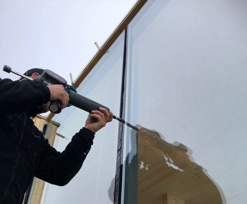 I Børge Ouslands fotspor med Sika glass-liming Foto: Sika v/Calle Ellinger