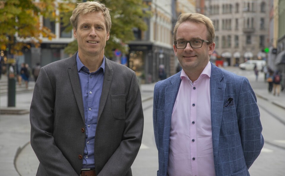 IKT-direktør Øystein Berg og Martin Bondkall, avdelingsleder databasedrift, forteller at Norsk Byggtjeneste AS presenterer en helt ny «NOBB-plattform» ved utgangen av første kvartal neste år. IKT-direktør Øystein Berg og Martin Bondkall, avdelingsleder databasedrift, forteller at Norsk Byggtjeneste AS presenterer en helt ny «NOBB-plattform» ved utgangen av første kvartal neste år.